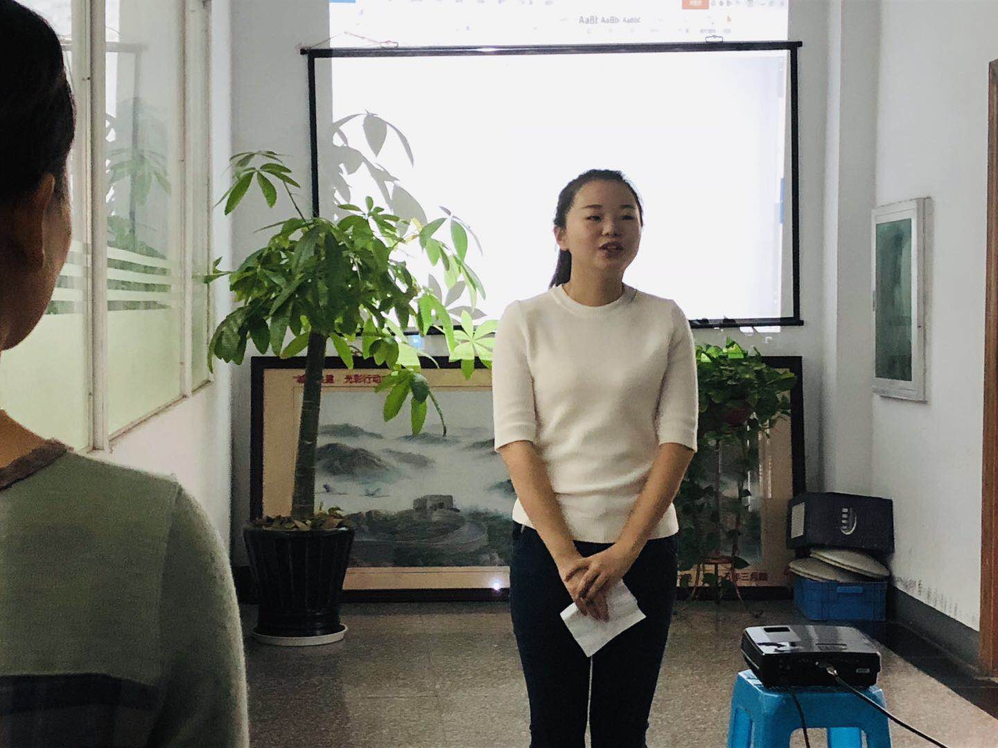 塑料托盤廠家每周早會，以飽滿的精神開單！